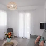 70 Steps Mykonos Дом отдыха *