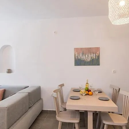 70 Steps Mykonos * Пляж Супер-Парадайз