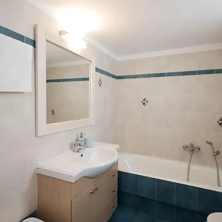 70 Steps Mykonos Дом отдыха *