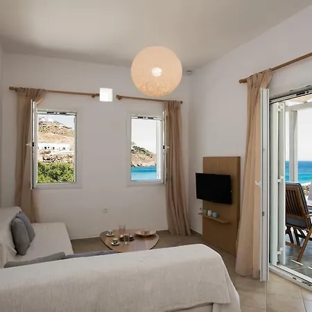 Holiday home 70 Steps Mykonos Super Paradise Beach (Mykonos)
