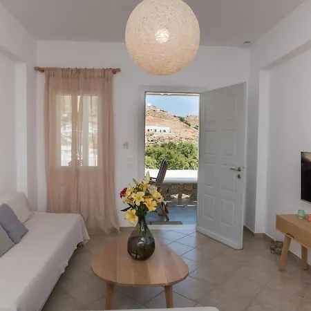 70 Steps Mykonos * Super Paradise Beach (Mykonos)